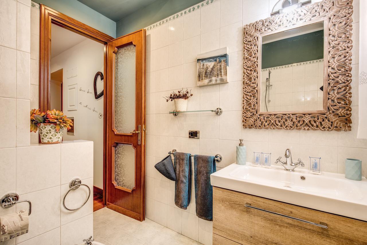 Spanish Steps Miracle Suite Rome Exterior photo