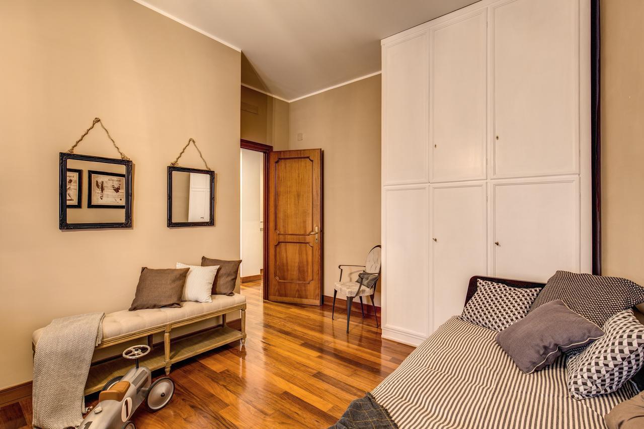 Spanish Steps Miracle Suite Rome Exterior photo